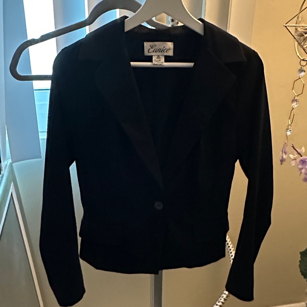 Women's Classic Black Blazer